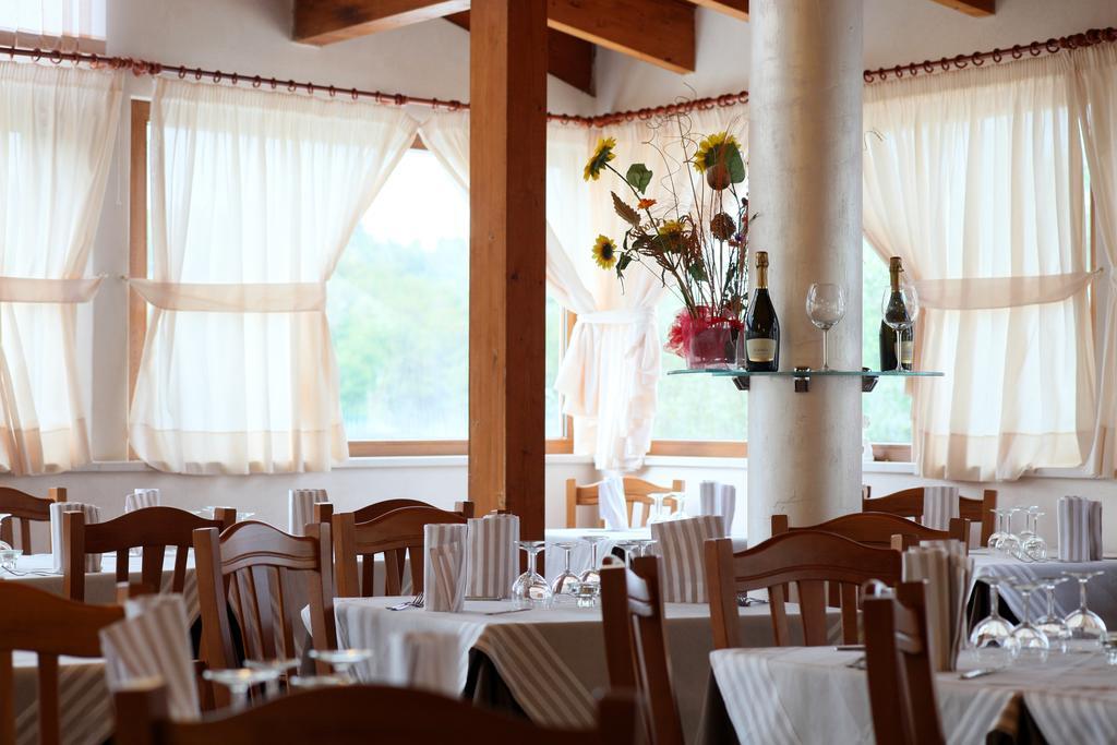 Agricostella Agriturismo ויאסטה מראה חיצוני תמונה