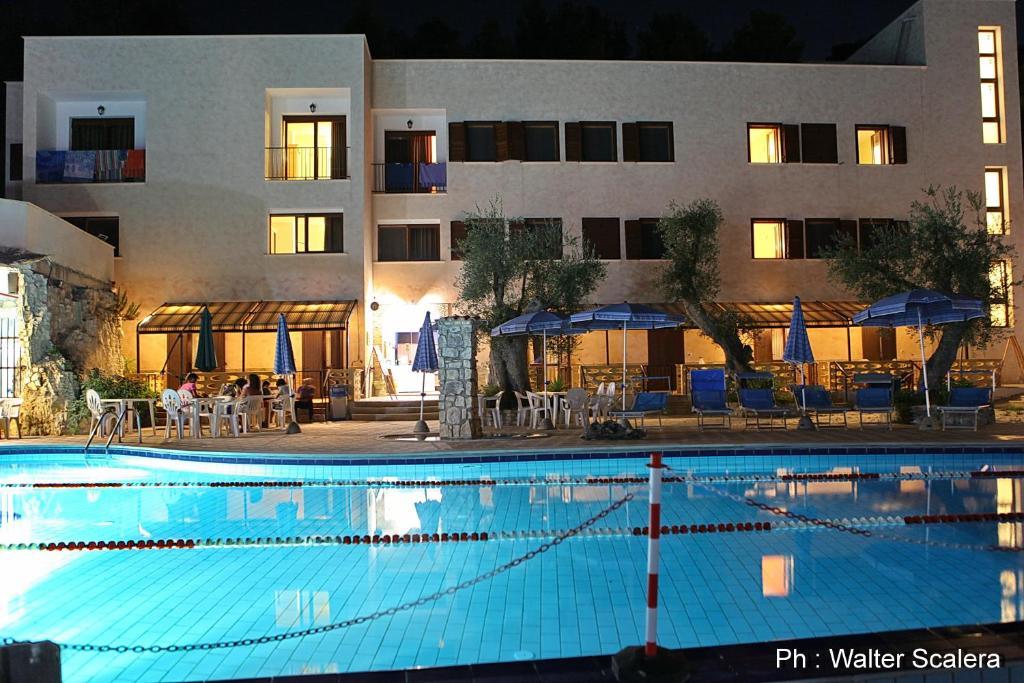 Agricostella Agriturismo ויאסטה מראה חיצוני תמונה