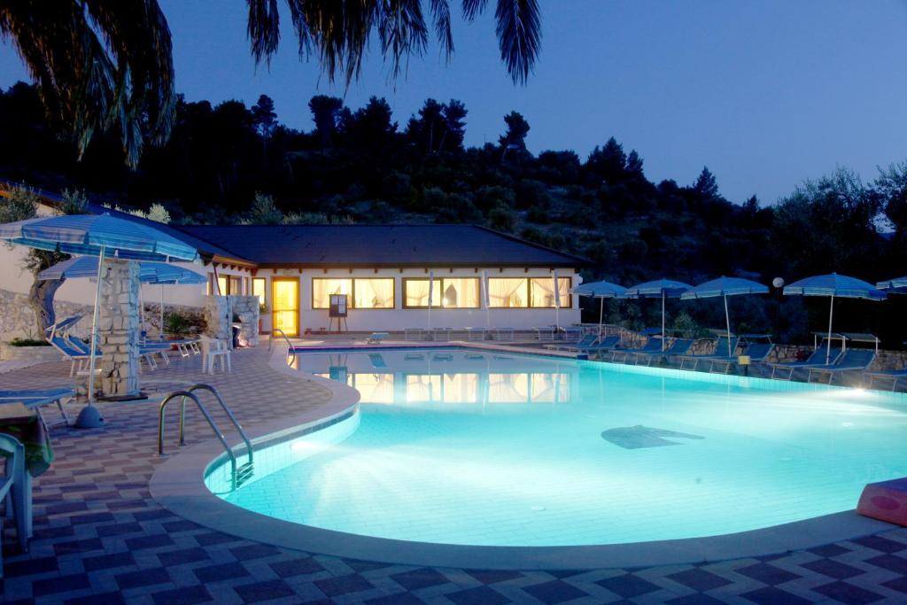 Agricostella Agriturismo ויאסטה מראה חיצוני תמונה