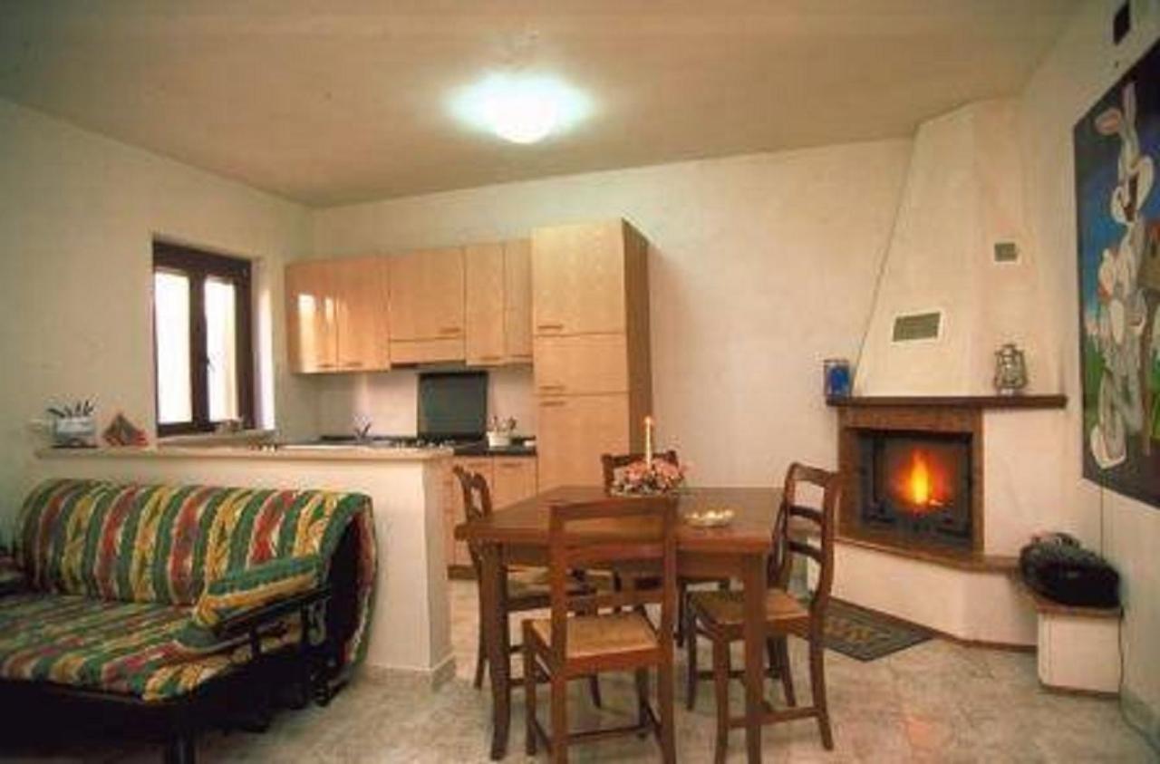 Agricostella Agriturismo ויאסטה מראה חיצוני תמונה